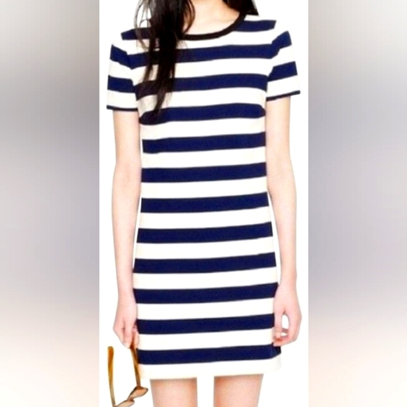 J. Crew Dresses & Skirts - J.Crew Mini Dress, Size XS